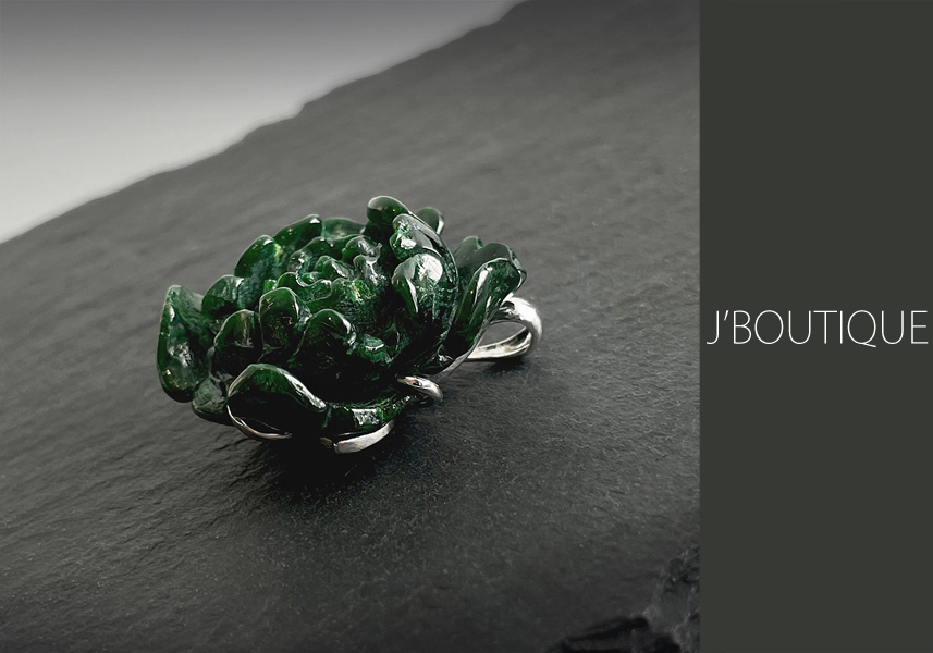 ミャンマー産天然無処理翡翠 薔薇 バラ ジュエリー ペンダント 艶緑