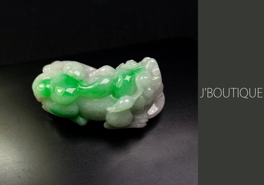 ミャンマー産Aランク天然翡翠ホワイトグリーン手作り貔貅彫のペンダントAB1082 ミャンマー産天然無処理翡翠 ヒキュウ 貔貅 オーナメント インテリア