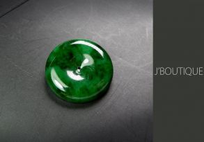 ミャンマー産天然無処理翡翠 ボタン 丸 ペンダント インテリア 手石 明緑 濃緑