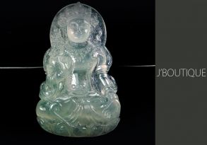 ミャンマー産天然無処理翡翠 仏像 菩薩様 インテリア 手石 ペンダント ホワイト 薄青緑 玻璃冰