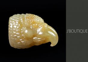 A-Grade Natural Myanmar Icy Yellow Jadeite Jade Hawk Ornament / Handstone