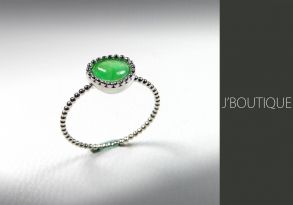 ミャンマー産天然無処理翡翠 ジュエリー リング 指輪 薄明緑 冰 K18 ホワイトゴールド