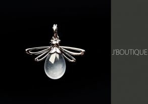 ミャンマー産天然無処理翡翠 ホタル 蛍 ジュエリー ペンダント ホワイト 玻璃冰 K18 ホワイトゴールド