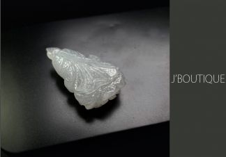 ミャンマー産天然無処理翡翠 白菜 ペンダント 手石 オーナメント