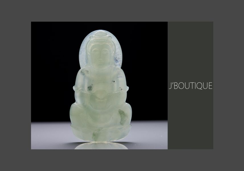 ミャンマー産天然無処理翡翠 仏像 ペンダント 手石 薄緑 冰