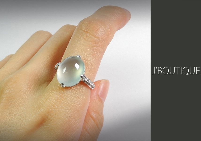 ミャンマー産天然無処理翡翠 ジュエリー リング 指輪 カボッション ホワイト 玻璃冰 K18 ホワイトゴールド ダイヤモンド