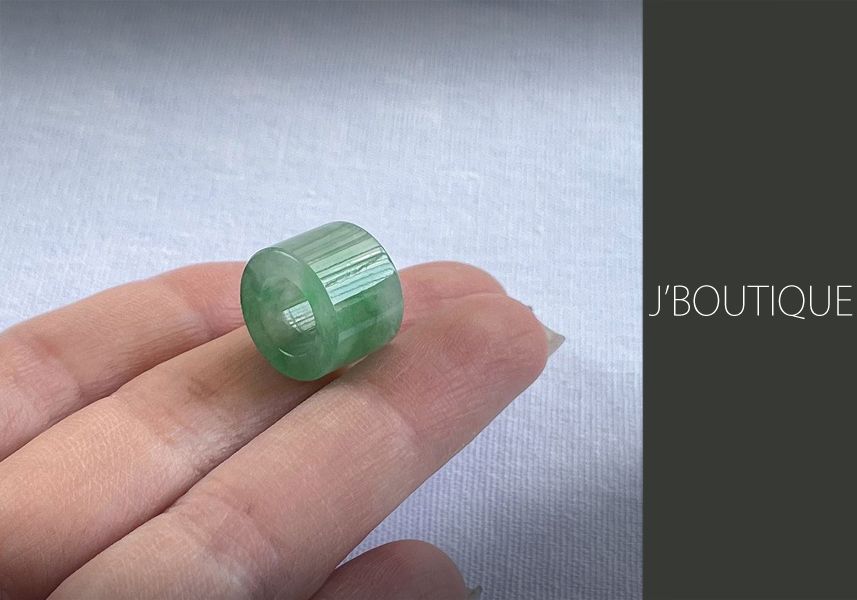 1円～△▽□龍香堂□ミャンマー氷種翡翠トップ雫型39mm即決