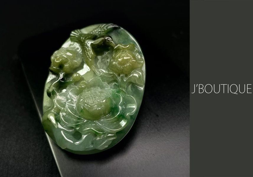 現状品 翡翠 鳥と花の彫刻 高さ約2 3cm 18 Cm 2点セット 1375) 天然翡翠Aジェット 花鳥彫刻ペンダントトップ 鑑定書付き