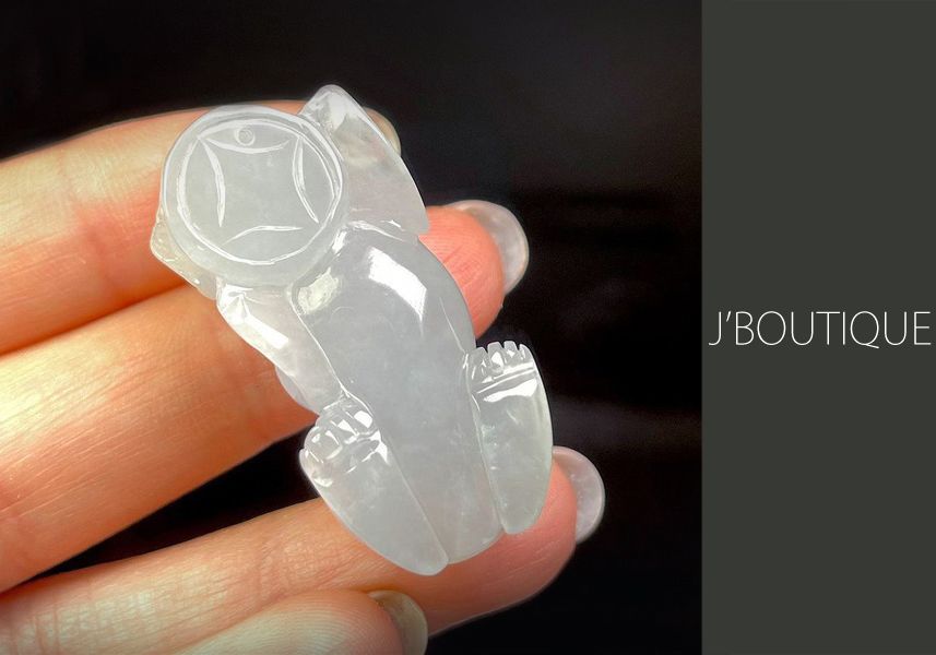 ミャンマー産天然無処理翡翠 ヒキュウ 貔貅 オーナメント 手石